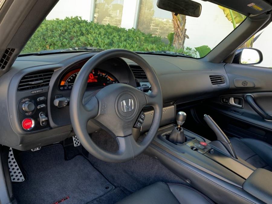 Торпедо Honda S2000 Berlina Black 2009 года  (фото 32 из 41)